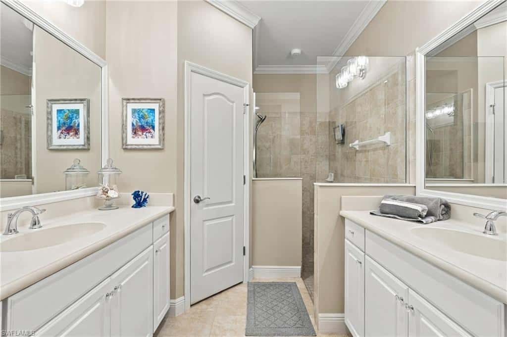 10032 Montevina Dr, Estero, photo 26
