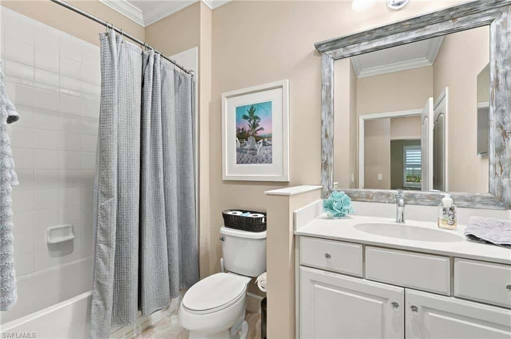 10032 Montevina Dr, Estero, photo 30