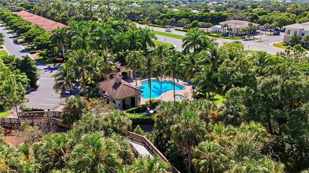 10032 Montevina Dr, Estero, photo 44