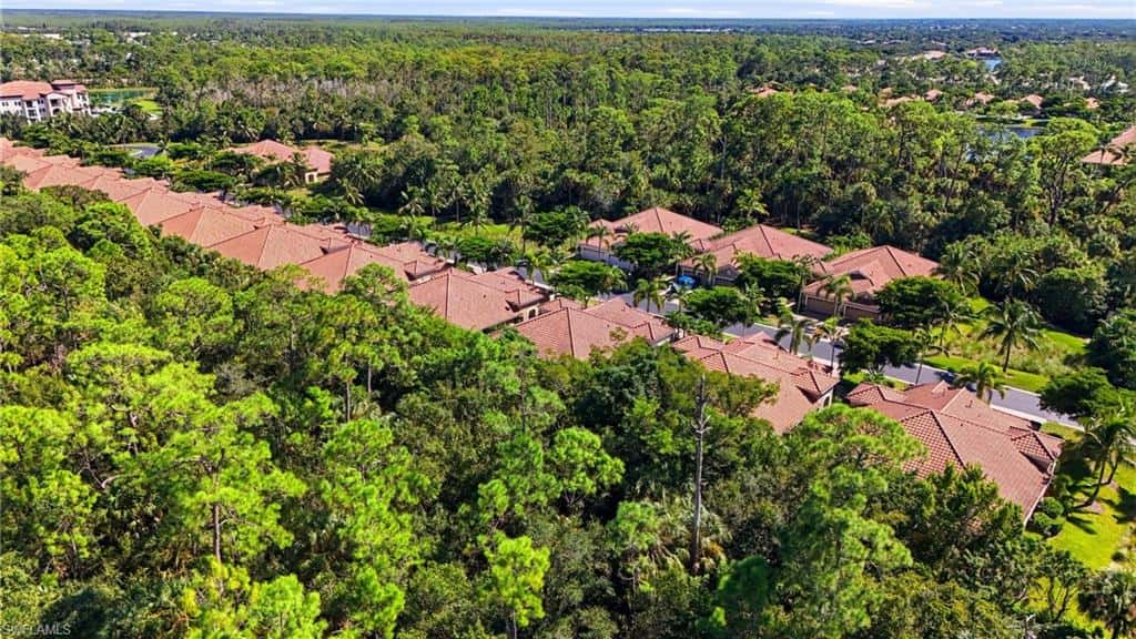 10032 Montevina Dr, Estero, photo 39