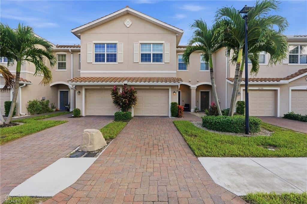 2652 Blossom Way, Naples, photo 43