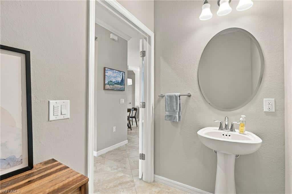 2652 Blossom Way, Naples, photo 31