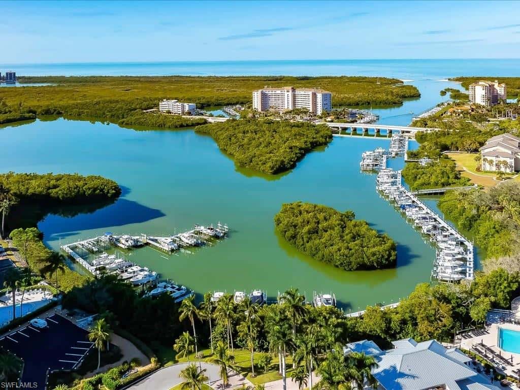 905 Carrick Bend Cir #101, Naples, photo 42