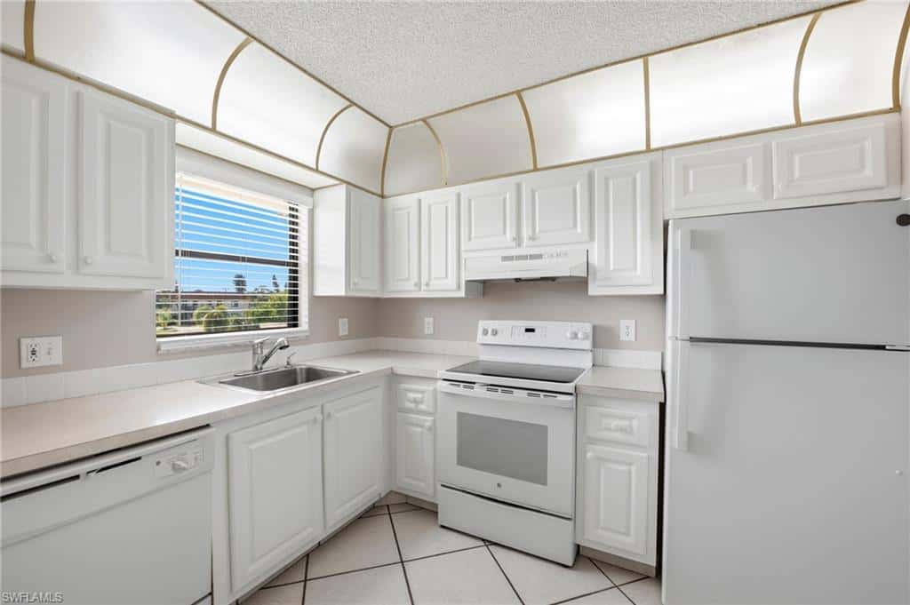 4246 27th Ct #206, Naples, photo 12