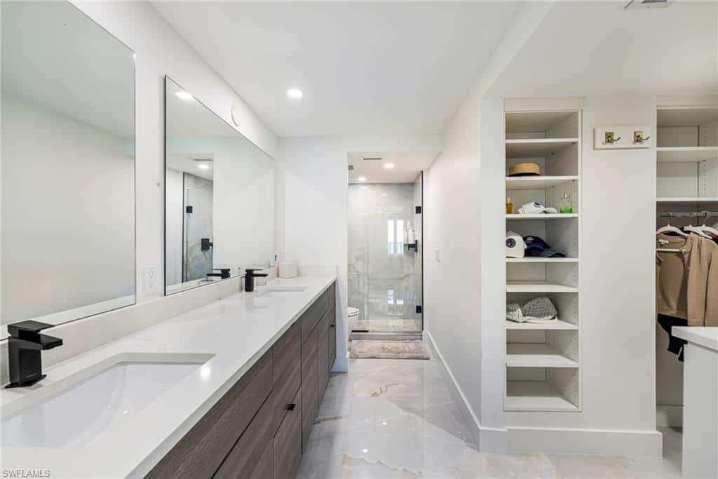 10951 Gulf Shore Dr #904, Naples, photo 12