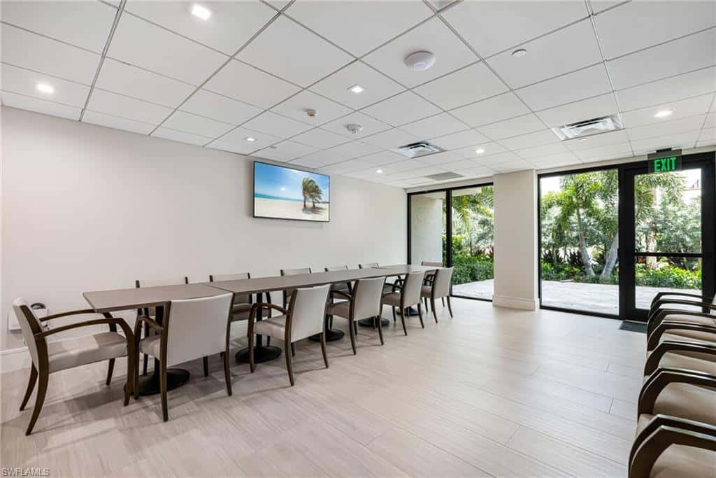 10951 Gulf Shore Dr #904, Naples, photo 28