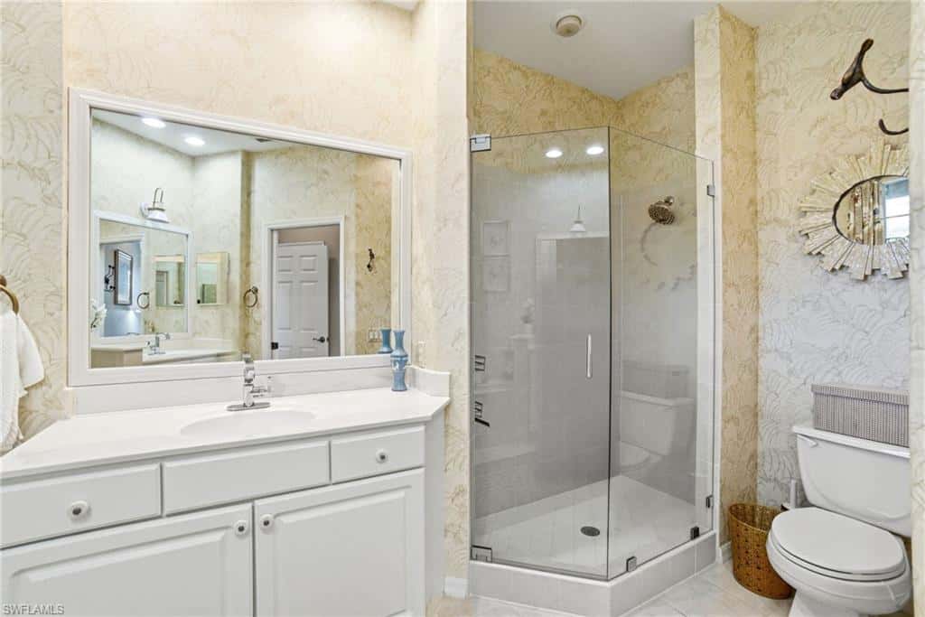 8430 Radcliffe Ter #202, Naples, photo 23
