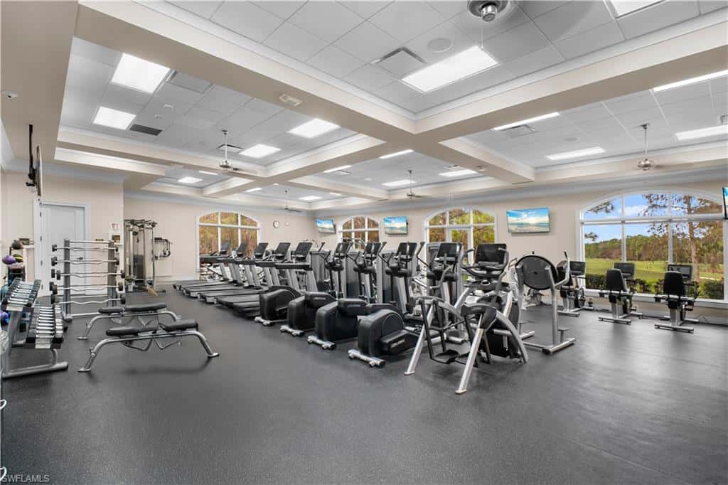 8430 Radcliffe Ter #202, Naples, photo 43