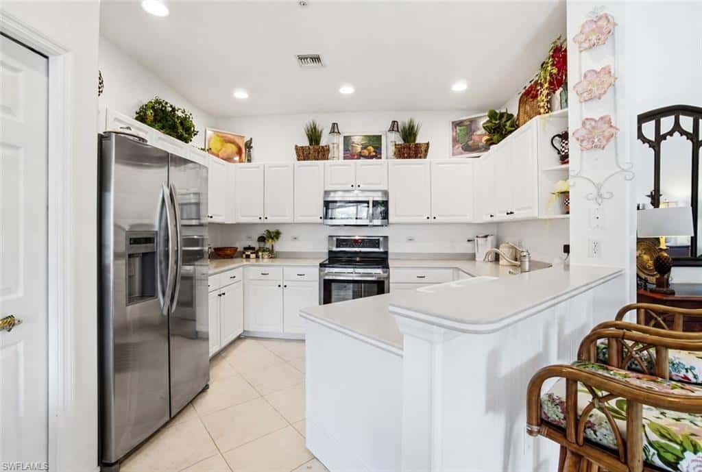 8430 Radcliffe Ter #202, Naples, photo 12