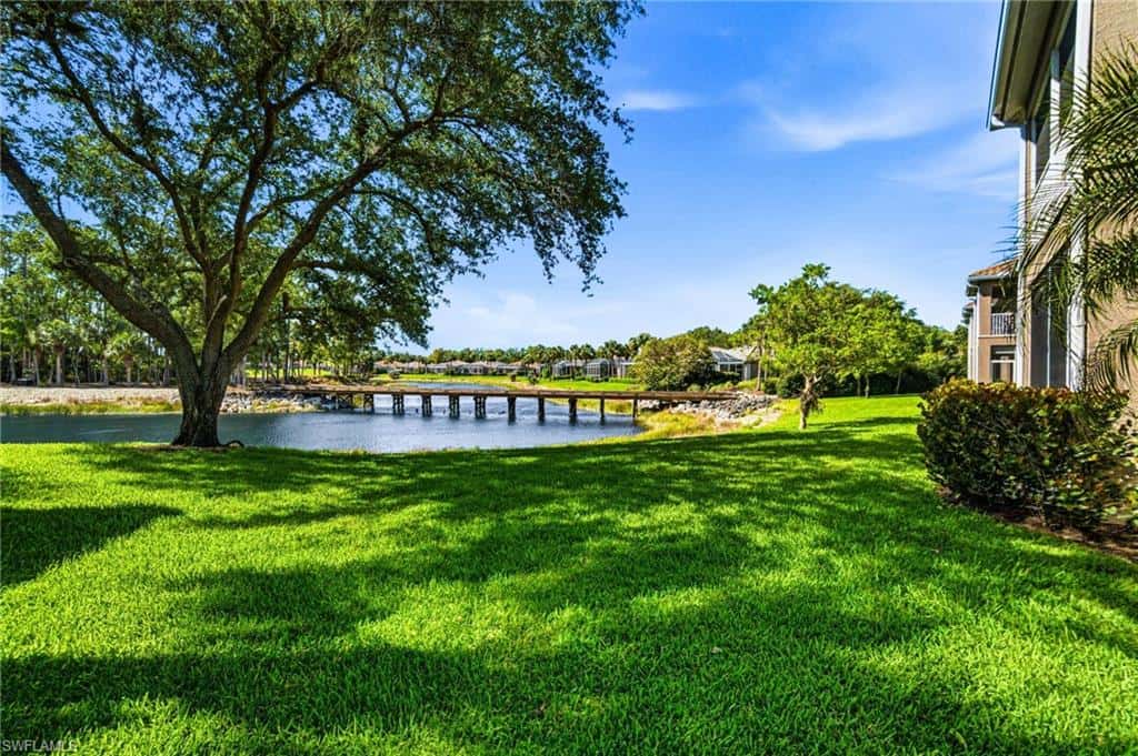 8430 Radcliffe Ter #202, Naples, photo 4