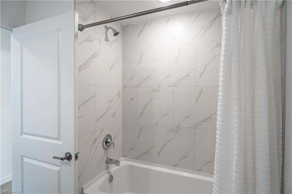 840 17th Ter, Cape Coral, photo 14