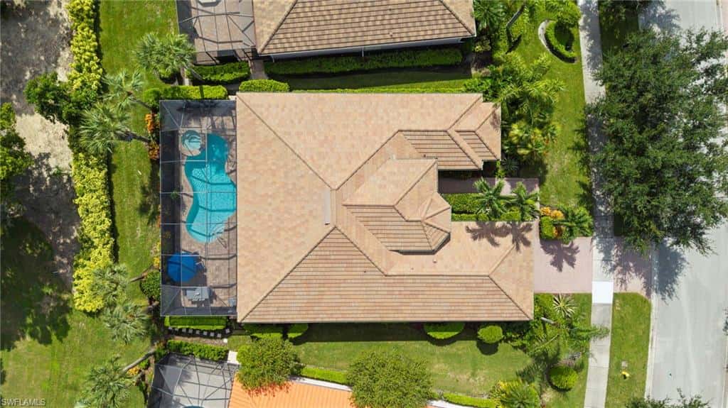 8722 Mustang Island Cir, Naples, photo 32