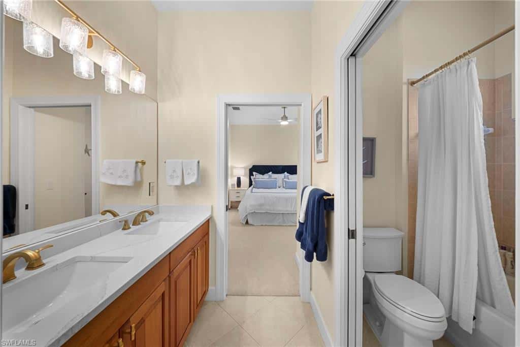 8722 Mustang Island Cir, Naples, photo 20