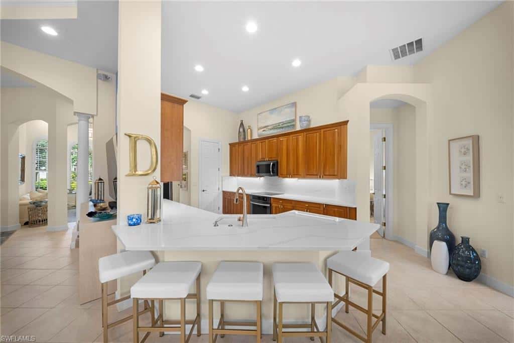 8722 Mustang Island Cir, Naples, photo 10
