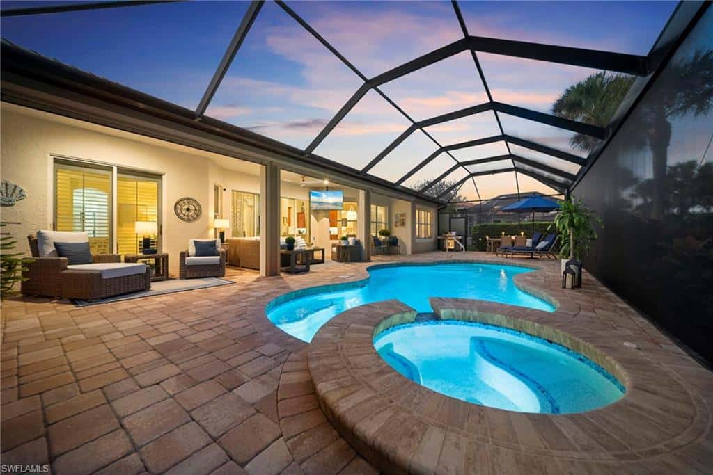8722 Mustang Island Cir, Naples, photo 35
