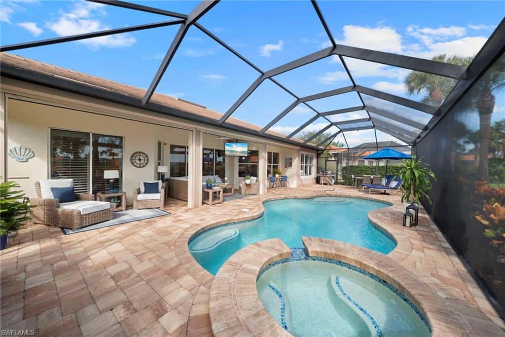 8722 Mustang Island Cir, Naples, photo 31