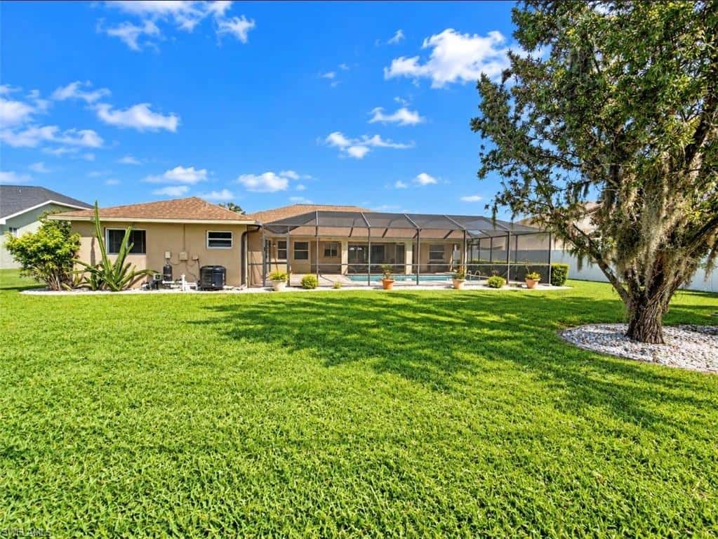 738 Milwaukee Blvd, Lehigh Acres, photo 6