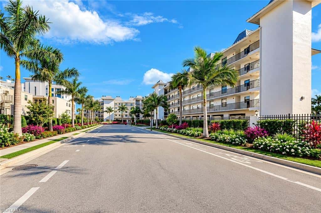 271 Southbay Dr #240, Naples, photo 20