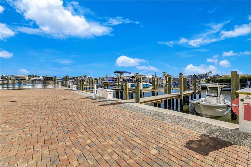 271 Southbay Dr #240, Naples, photo 8