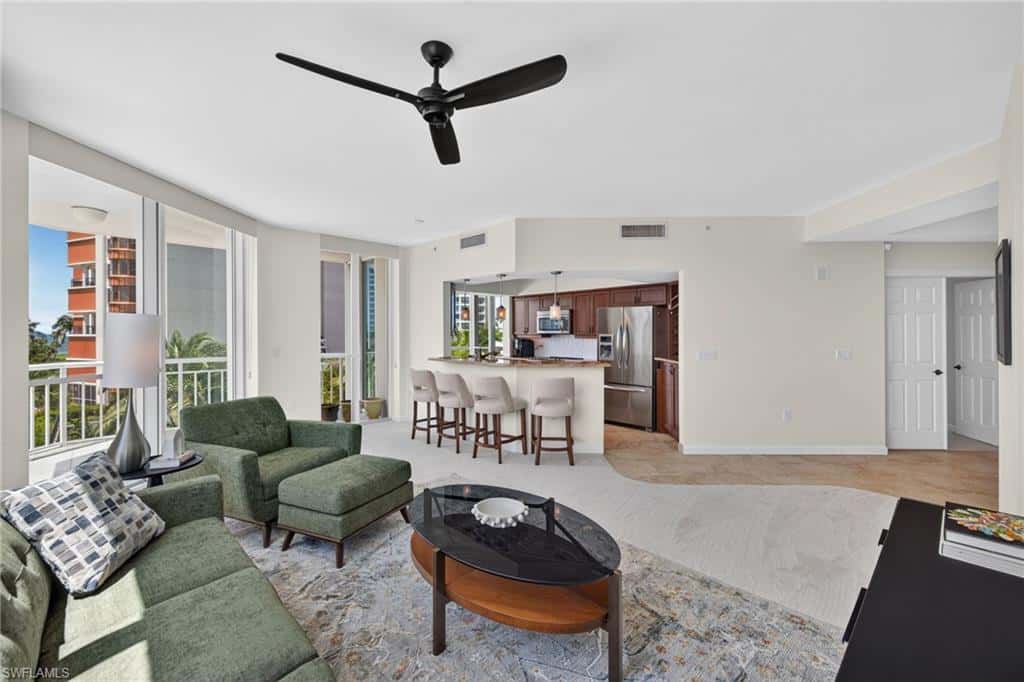 4255 Gulf Shore Blvd #204, Naples, photo 6