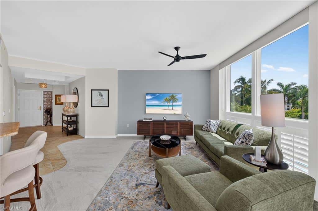 4255 Gulf Shore Blvd #204, Naples, photo 5