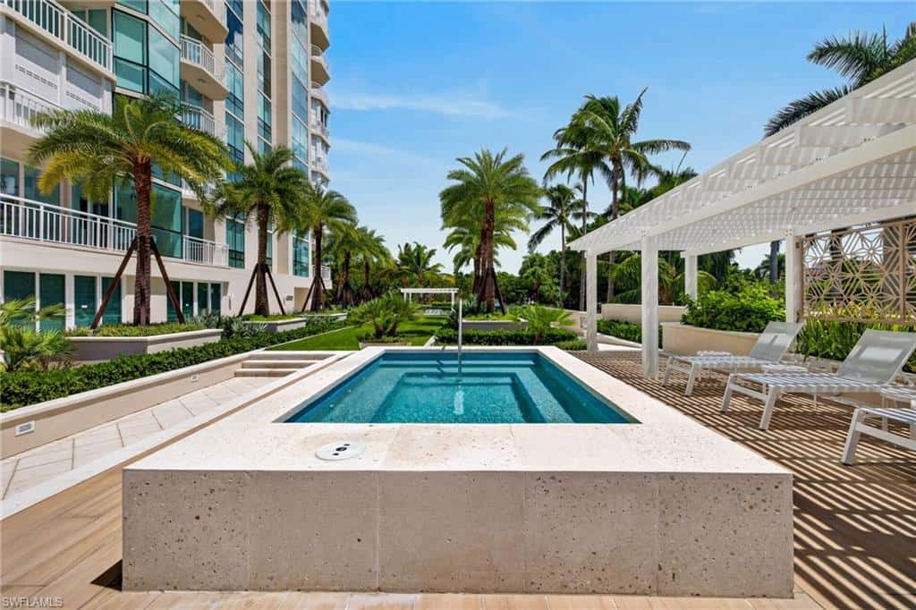 4255 Gulf Shore Blvd #204, Naples, photo 37