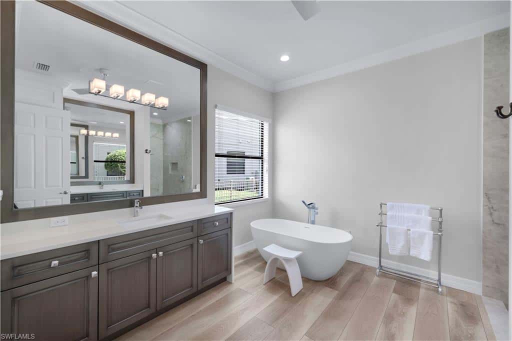 3927 Torrens Ct, Naples, photo 21