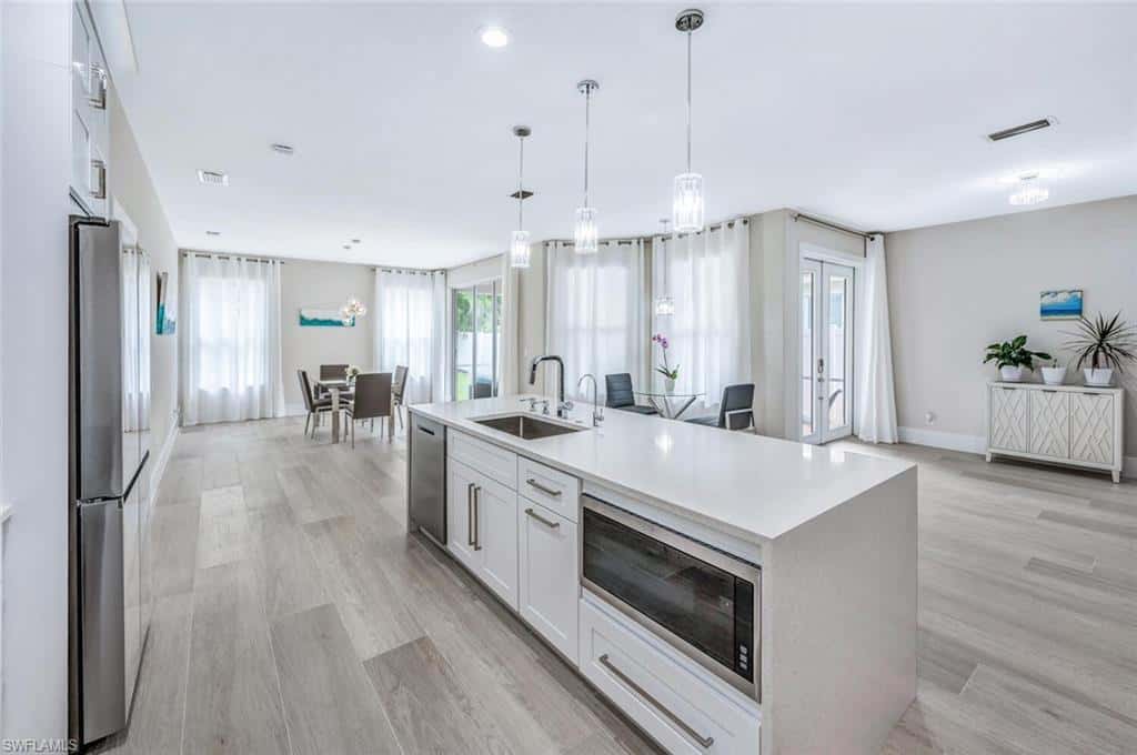 8260 Laurel Lakes Blvd, Naples, photo 13
