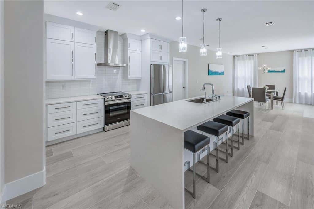 8260 Laurel Lakes Blvd, Naples, photo 12