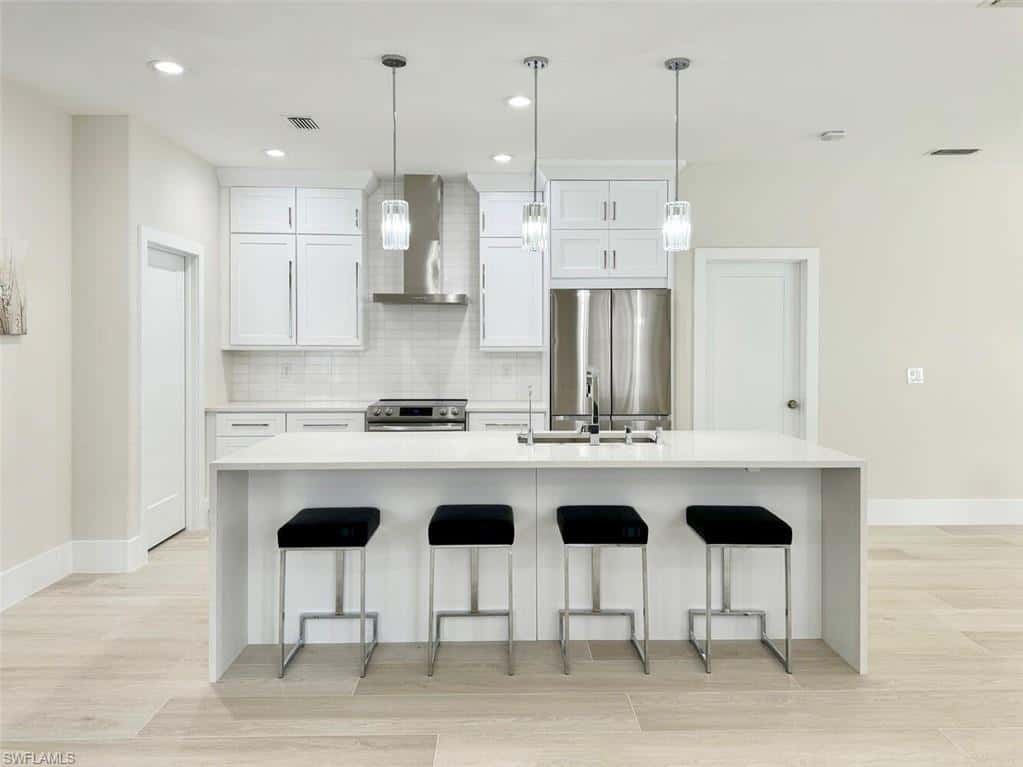 8260 Laurel Lakes Blvd, Naples, photo 9
