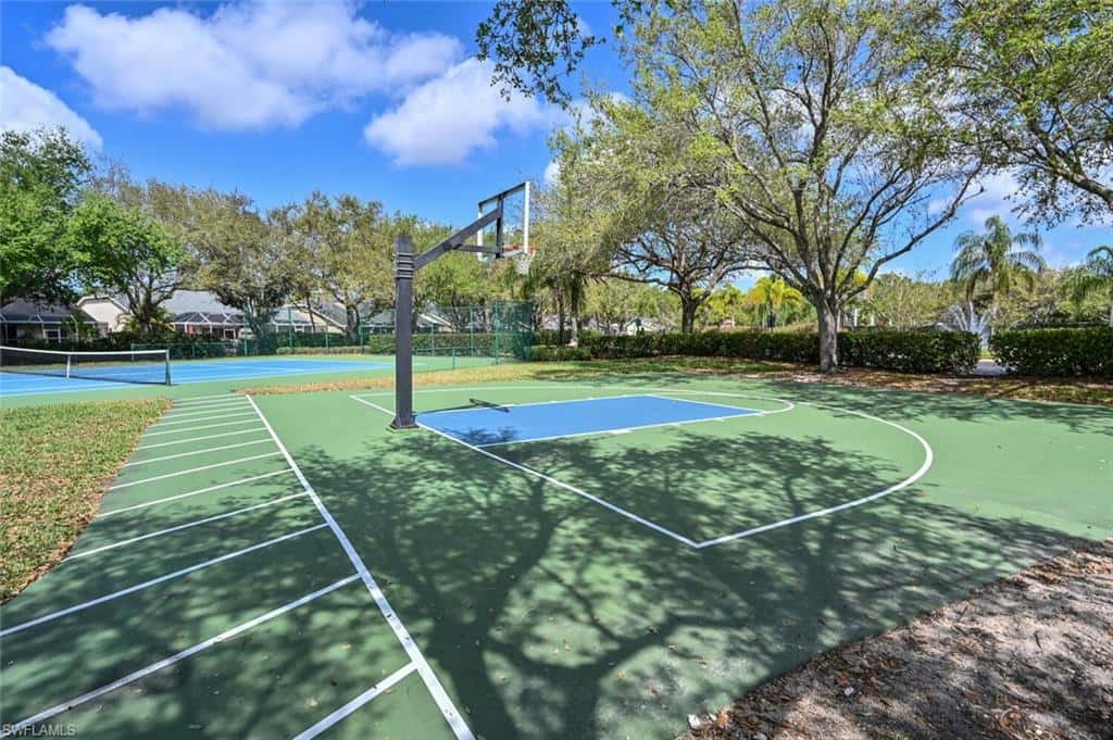 8260 Laurel Lakes Blvd, Naples, photo 38