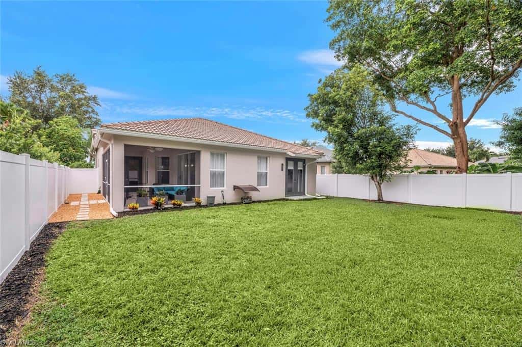 8260 Laurel Lakes Blvd, Naples, photo 40