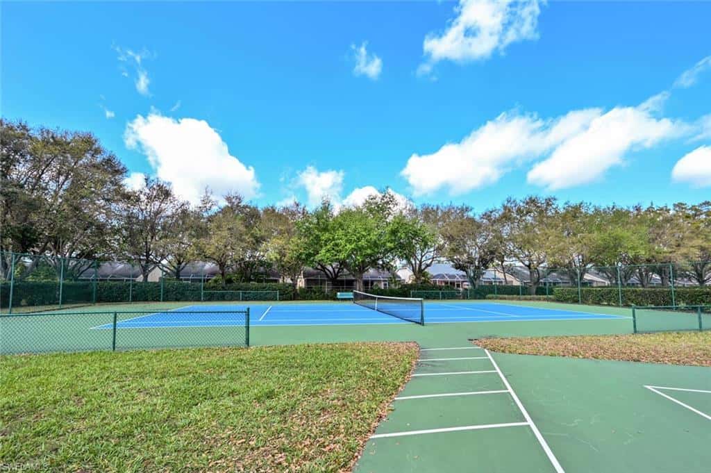 8260 Laurel Lakes Blvd, Naples, photo 39