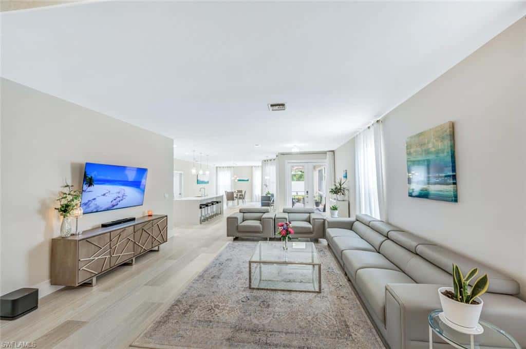 8260 Laurel Lakes Blvd, Naples, photo 4