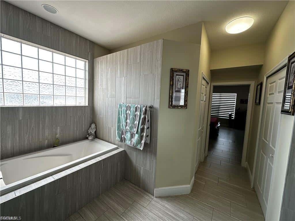 3315 37th St, Lehigh Acres, photo 27