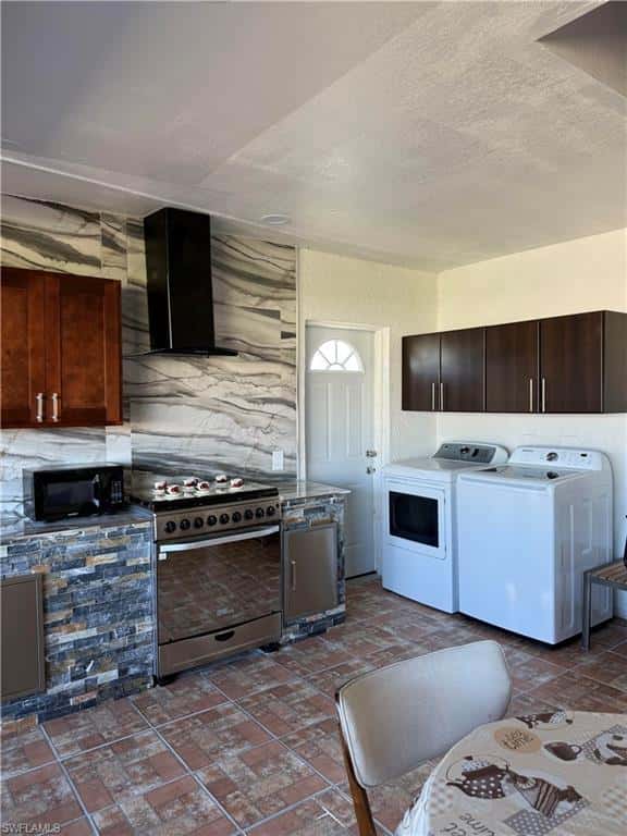 3315 37th St, Lehigh Acres, photo 8