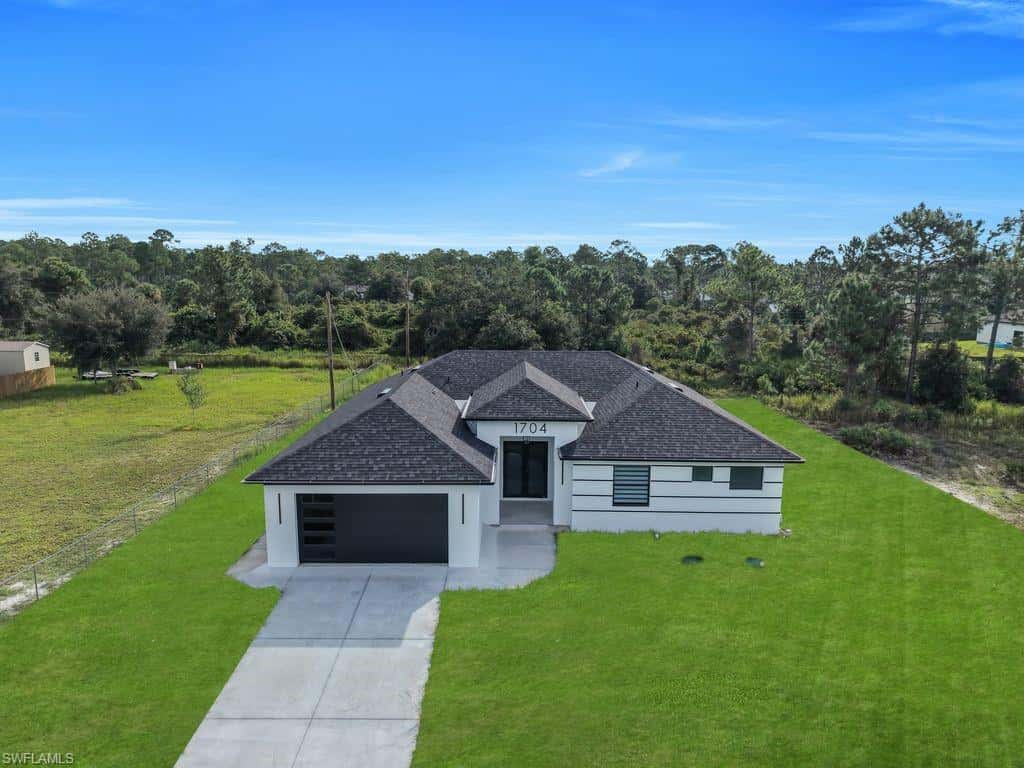 1704 Clayton Ave, Lehigh Acres, photo 30