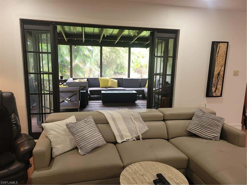5259 Myrtle Ln, Naples, photo 9