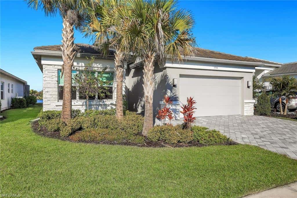 11966 Gardenia Ave, Naples, photo 38