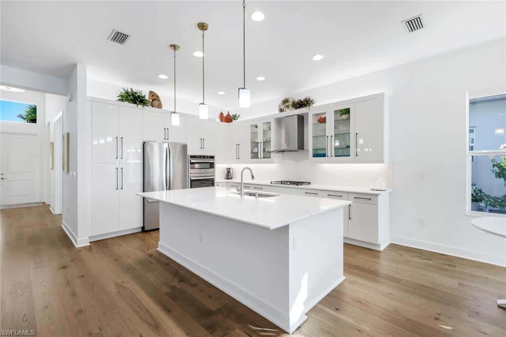 11966 Gardenia Ave, Naples, photo 29