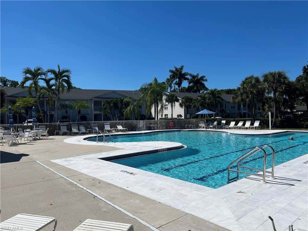 1140 Sarah Jean Cir #205, Naples, photo 25