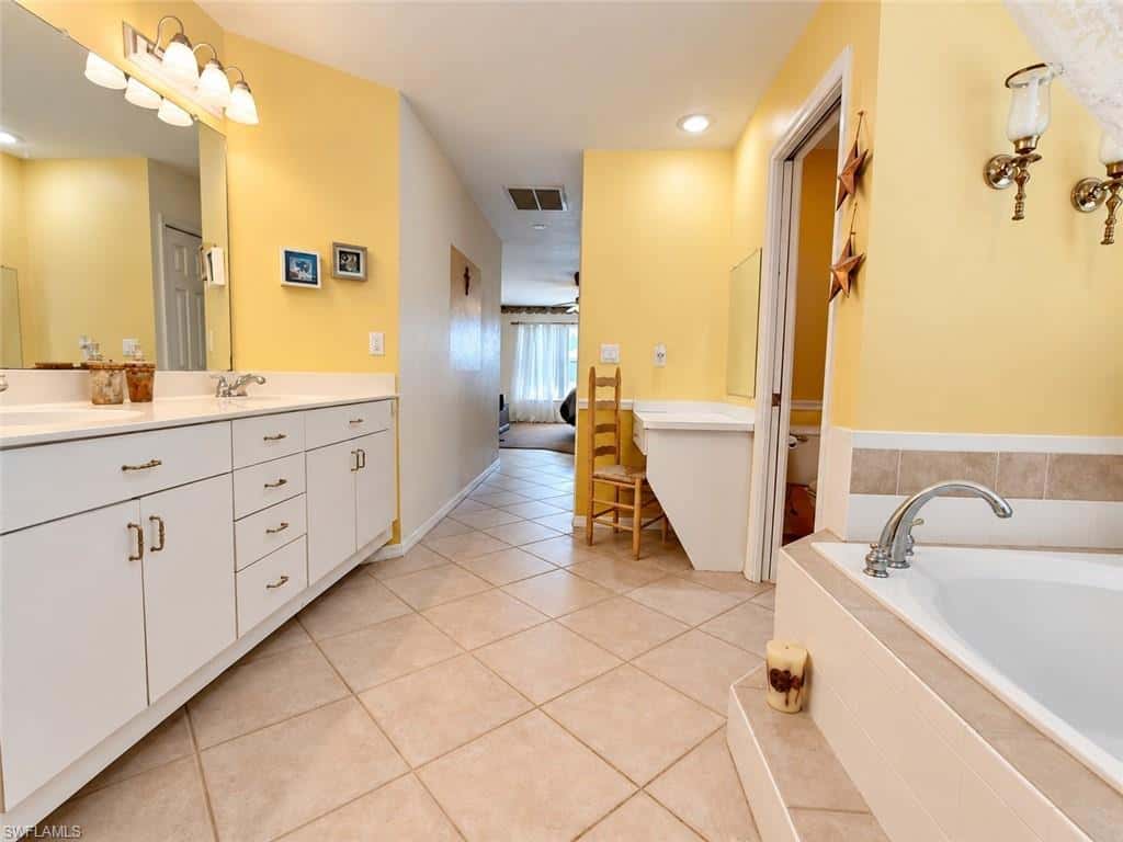 2106 52nd Ter, Cape Coral, photo 15