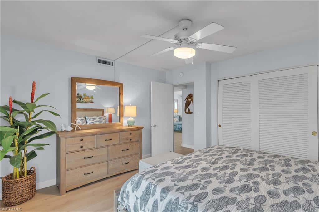 2064 Alamanda Dr #7, Naples, photo 5
