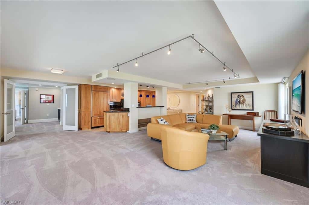 1275 Gulf Shore Blvd #601, Naples, photo 9