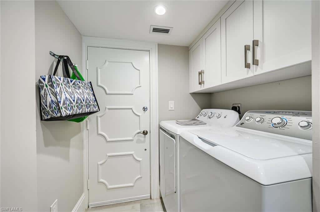 1275 Gulf Shore Blvd #602, Naples, photo 27