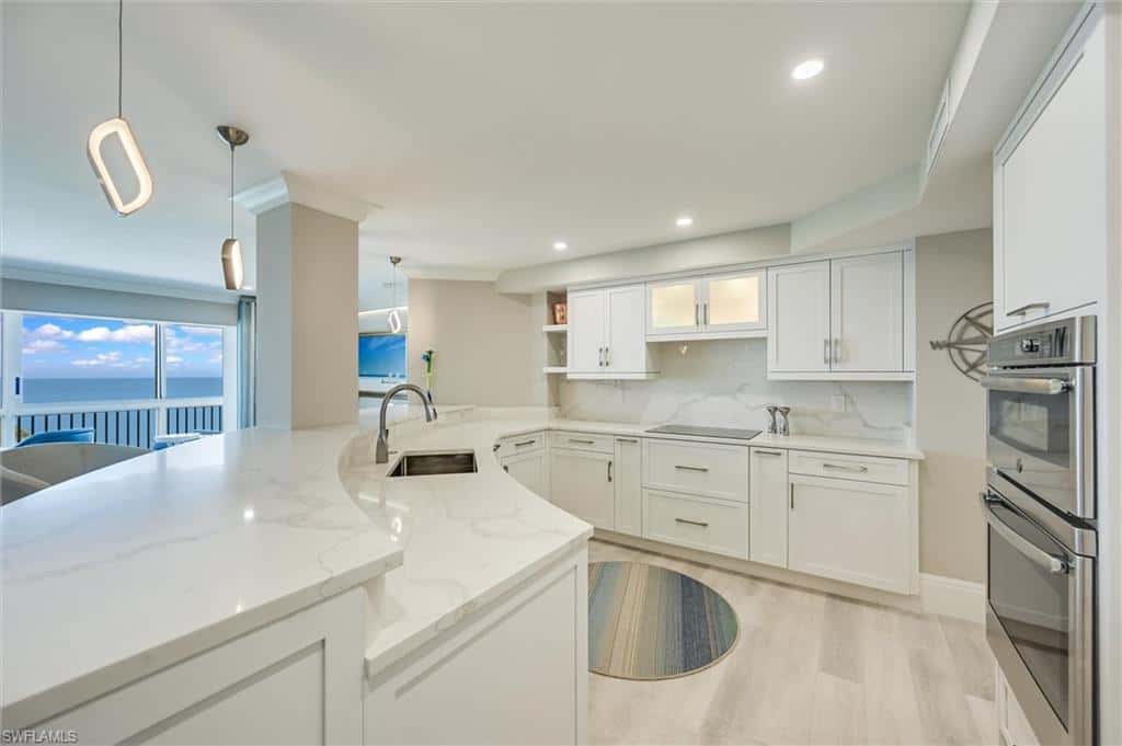 1275 Gulf Shore Blvd #602, Naples, photo 6