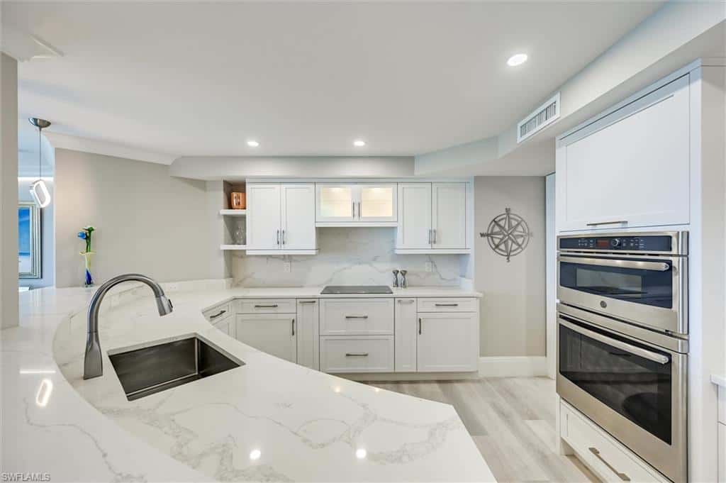1275 Gulf Shore Blvd #602, Naples, photo 8