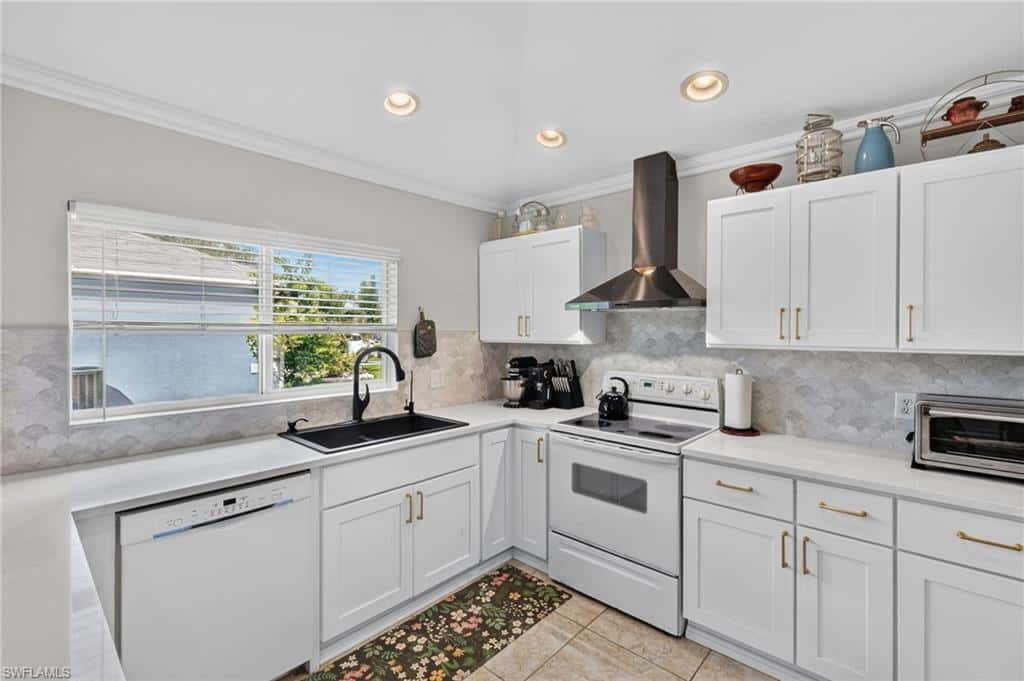 8478 Butternut Rd, Fort Myers, photo 7