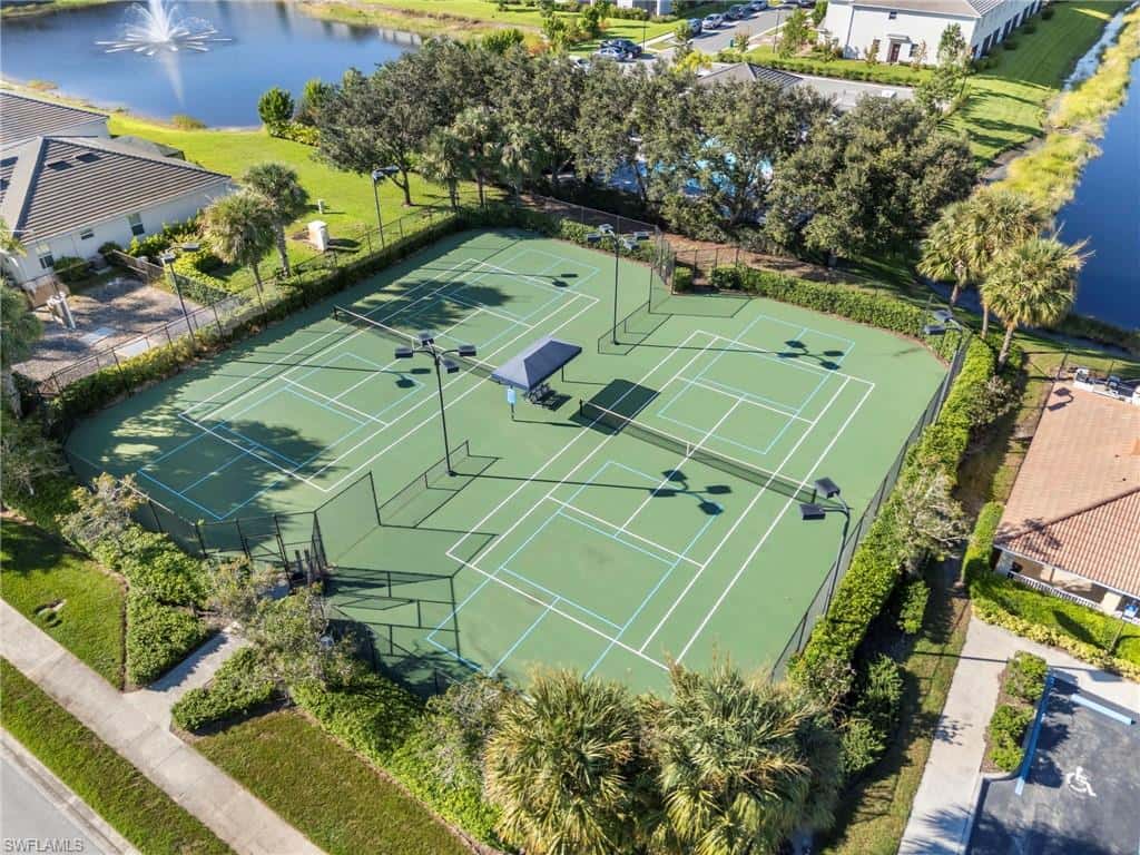 2340 Dragonfruit Way, Naples, photo 34