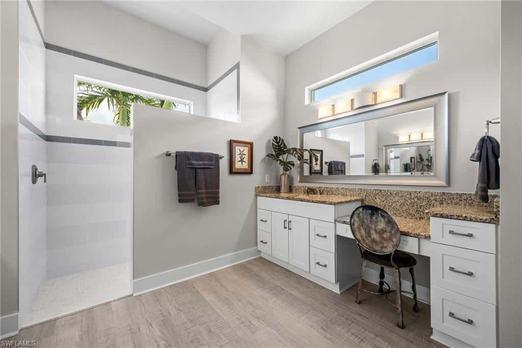 8702 Lakefront Ct, Fort Myers, photo 15